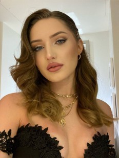 Фото проститутки Юля №1 в городе Новороссийск